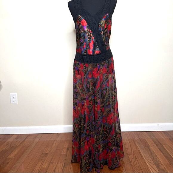 Victoria’s Secret Gold Label Paisley Floral Maxi Slip Dress Black Red Size M - Picture 1 of 9